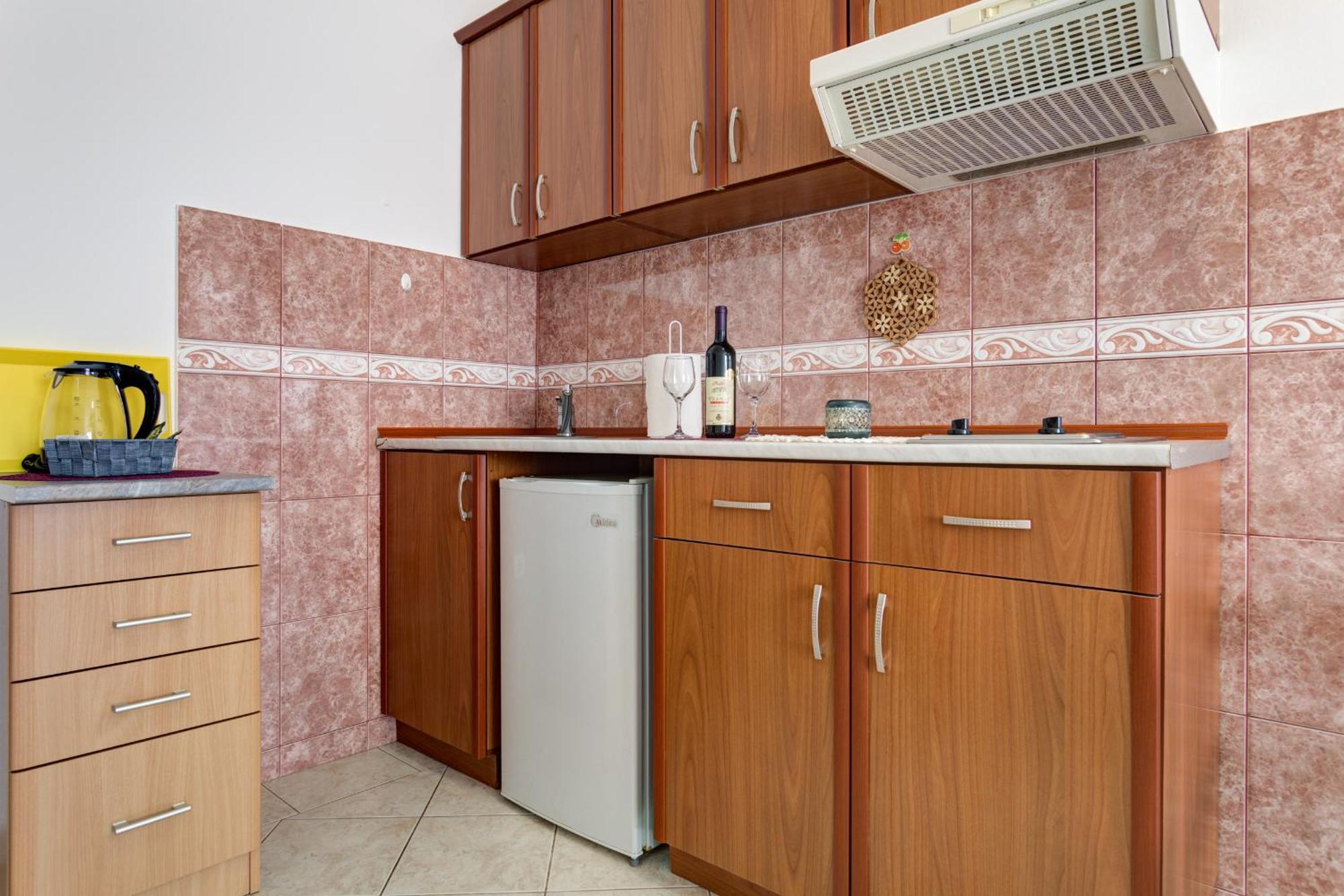 Apartments LungoMare Tivat Zimmer foto